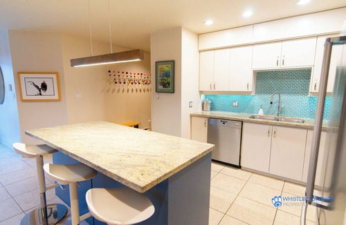 Blueberry Hill Condo | Modern Blueberry Condo, Private Hot Tub, BBQ, Best View in Whistler, Pool