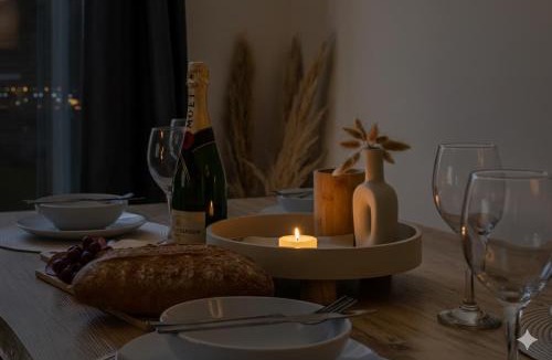 Corby House | Modern & comfy 4 bedrooms Corby house free parking