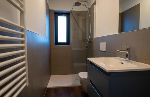 Viganello Apartment | Modern Concept Suite Crocetta 7 in Lugano