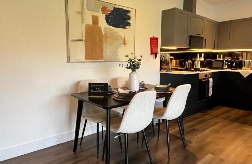 New Forest District Apartment | Modern Hawthorn Stay, New Forest Escape