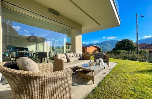 Menaggio Apartment | Modern House Apartment 1, Menaggio, Italy