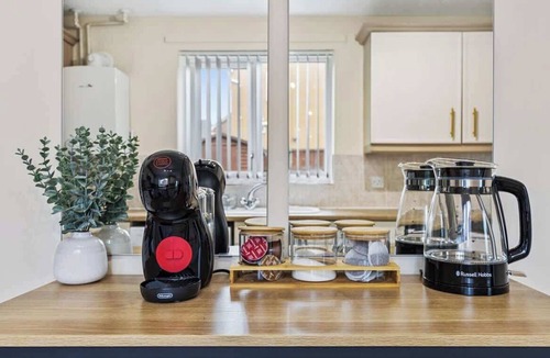 Leicester City Centre House | Modern House w/Garden, Fast WiFi & Free Parking, M1&M69