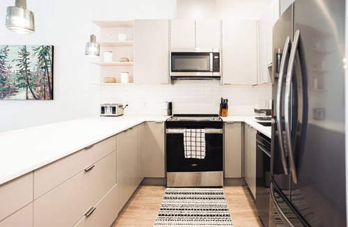 Revelstoke Condo | Modern Mountain View Retreat