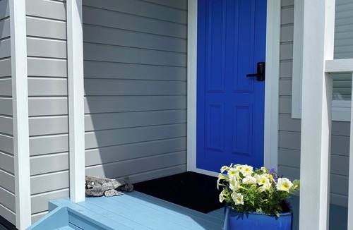 Otaki Beach House | Modern - recently renovated - come and enjoy!