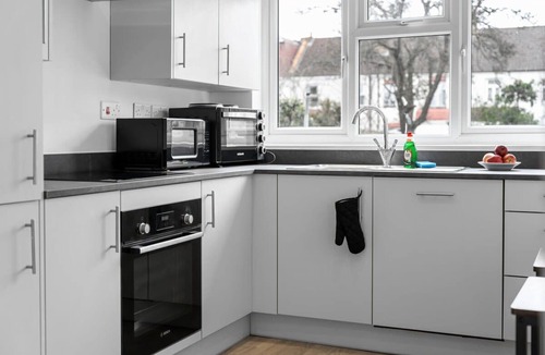 Wembley Central Apartment | Modern Studio Rooms in Wembley 2