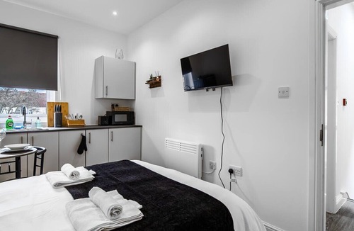 Wembley Central Apartment | Modern Studio Rooms in Wembley 4