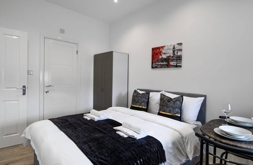 Wembley Central Apartment | Modern Studio Rooms in Wembley 4