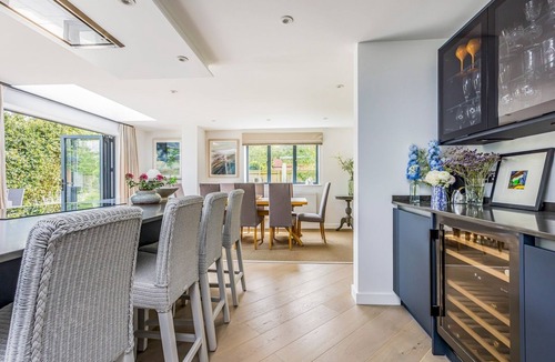 Bosham House | Modern Stylish Bosham Home - Pass The Keys