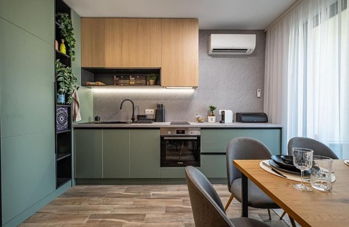 Saints Constantine and Helena Apartment | Montblanc Studio Luxury Complex and Spa