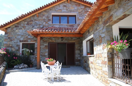 Mortagua House | Mortazel River Houses - Casa da Avó Marquinhas