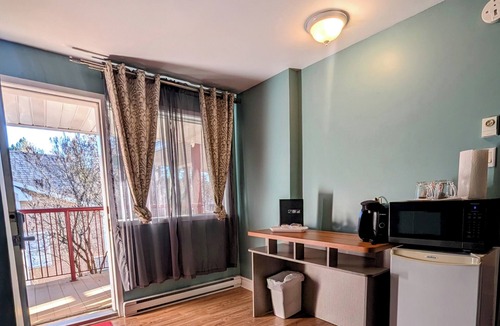 Saint-Sauveur Hotel | Motel des Pentes et Suites