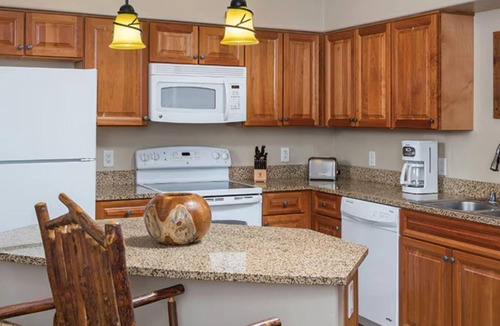 Steamboat Springs Resort | Mountain Retreat – 2BR Deluxe- Condo at Wyndham Steamboat Springs