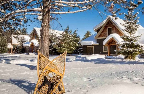 Muskoka Lakes Cottage | Muskoka Cottage Retreat on Private Lake