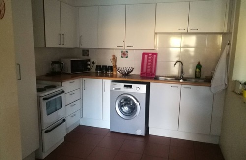 Primrose Villa | Naisar Holiday Home & Cottage Primrose