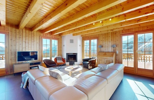Vex Ski Chalet | Narnia SKI IN & SKI OUT chalet 14 pers