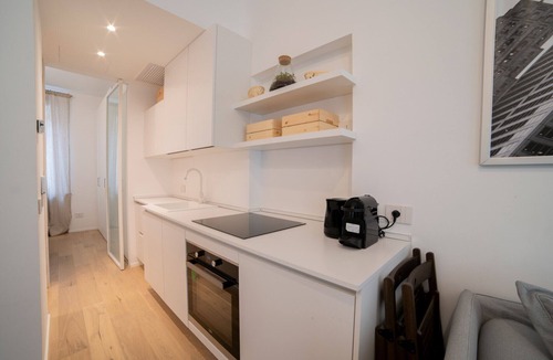 Navigli Apartment | Navigli-Centro-Università, Amazing New Apartment