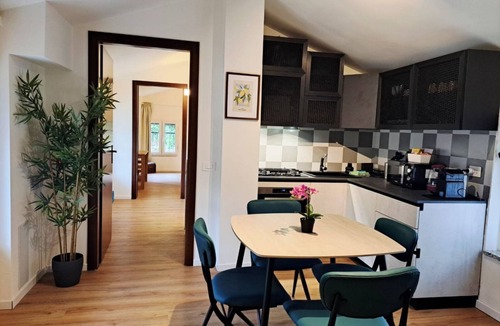 Como Apartment | Near Como City Center (Napoleona Loft)