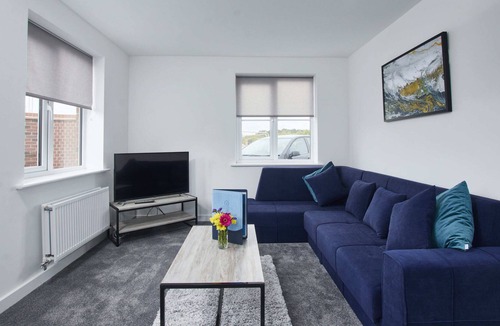 Langold House | *New* Kingfisher House, 4 bed house w/Netflix