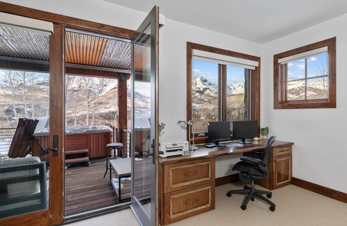 Mountain Village House | New! Stunning Mountain Views, Private Hot Tub, Perfect Layout