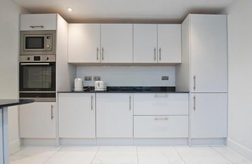 Havering House | Newly refurbished house