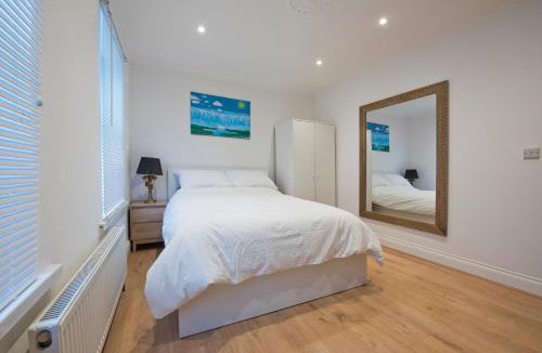 Havering House | Newly refurbished house
