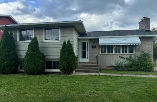 Thorold Apartment | Niagra Luxury Home