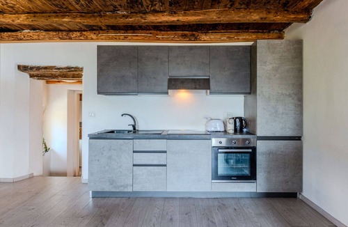 Dosso del Liro Apartment | Nice apartment for 2 guests with WIFI, TV, balcony and pets allowed