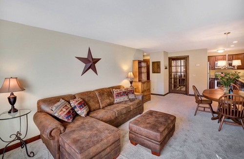 Killington Condo | Nicely decorated Ski on/ski off right from your door Sunrise L3