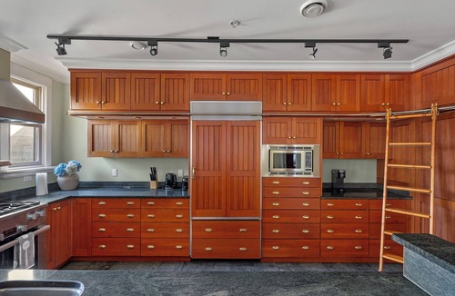 Mount Pleasant House | nLandmark Vancouver Heritage Home with Coachhouse - Mount Pleasant
