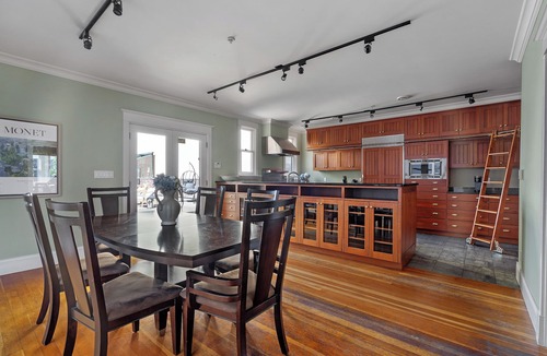 Mount Pleasant House | nLandmark Vancouver Heritage Home with Coachhouse - Mount Pleasant