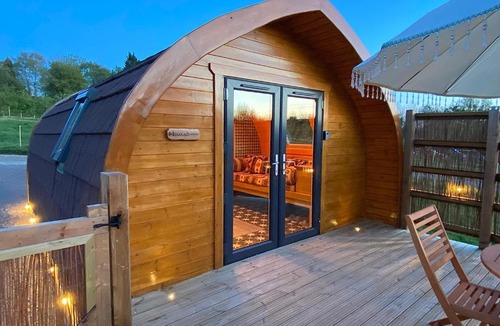 Wistow Cabin | Nomad Glamping Pod & Hot Tub