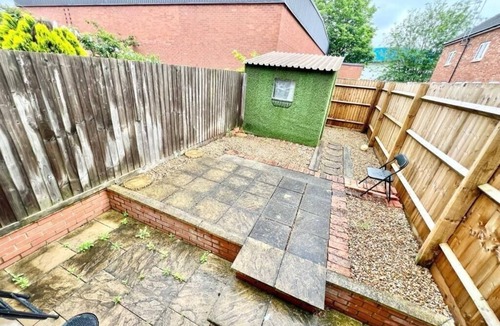 Northampton House | Northampton Oasis Retreat - 3-4 Bedroom House