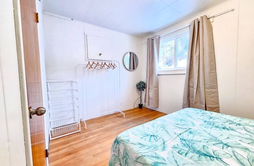 Chemainus House | Ocean Views Beachfront in Ladysmith/Saltair!