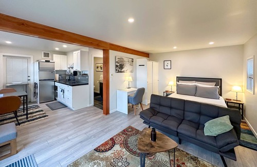 Denman Island Resort | Oceanfront Spa | Oceanview Ensuites | All Seasons