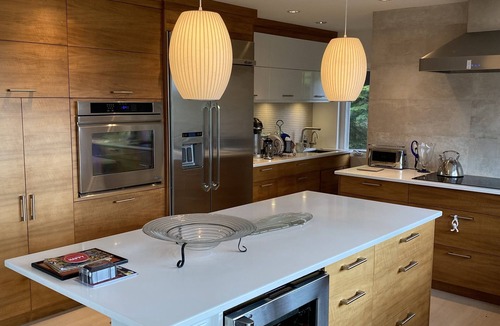 Bowen Island House | Oceanview and sunsets in Tunstall bay Lisence#00000861