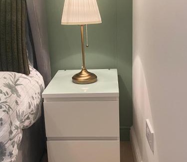 Whittington Apartment | One-Bedroom With Private Entrance