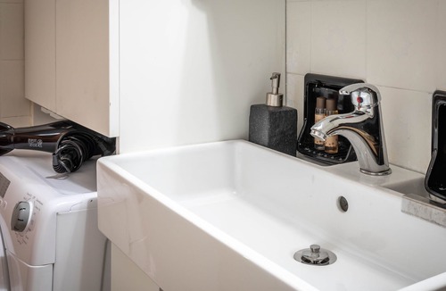 Valtellina Apartment | [Open three minutes from the slopes] convenient to 4 wifi, NETFLIX 2 master bedrooms
