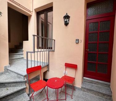 Brusimpiano Bed & Breakfast | OSTERIA al CANTONACCIO ROOMS