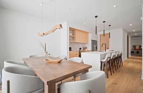 Versant Soleil Condo | Ostrya 202 - Luxury Ski-in/Ski-Out, Steps from Slopes!