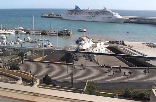 Se Apartment | Overlooking the Marina | Petronella Marina Apt