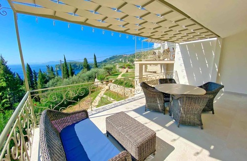 Kalami Cottage | Paleopetres K-Five - Premium Double Suite - Sea Views - Beach - Pool - Kalami