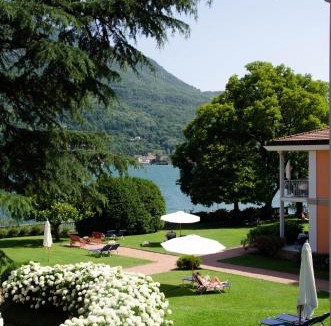 Porto Ceresio Apartment | Panorama Apartment am See mit Pool & Parkplatz - Nr 123
