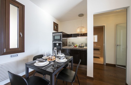 San Maurizio Apartment | Panorama Lake View Apt + Pool & Beach, Ghiffa, Italy