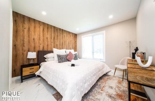 Northeast Edmonton Apartment | Park Life Escape-King Beds-Sleeps 10-Pet Friendly