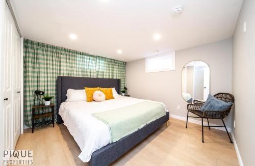 Northeast Edmonton Apartment | Park Life Escape-King Beds-Sleeps 10-Pet Friendly