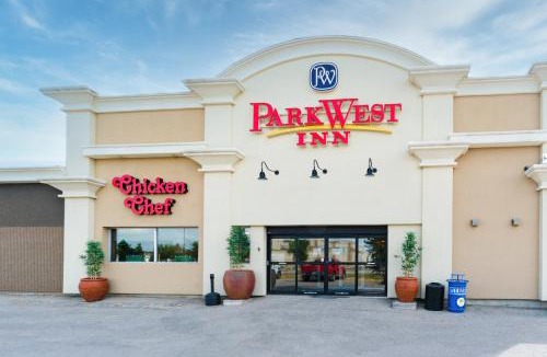 Winnipeg Hotel | Park West Inn