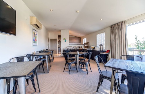 Riccarton Apartment | Parkview On Hagley