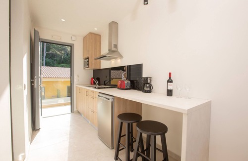 Benitses House | Passas Mare Apartments & Studios