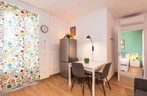 Precotto Apartment | Peace and comfort just steps away from the M1 Metro.