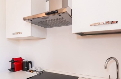 Precotto Apartment | Peace and comfort just steps away from the M1 Metro.